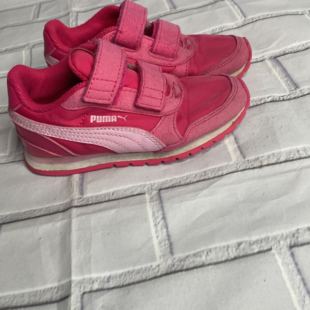 Puma - Picture 3 of 6